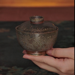 特312  圆墩墩盖碗 110ML （盖上有小落渣） 林峰老师柴烧 盖碗