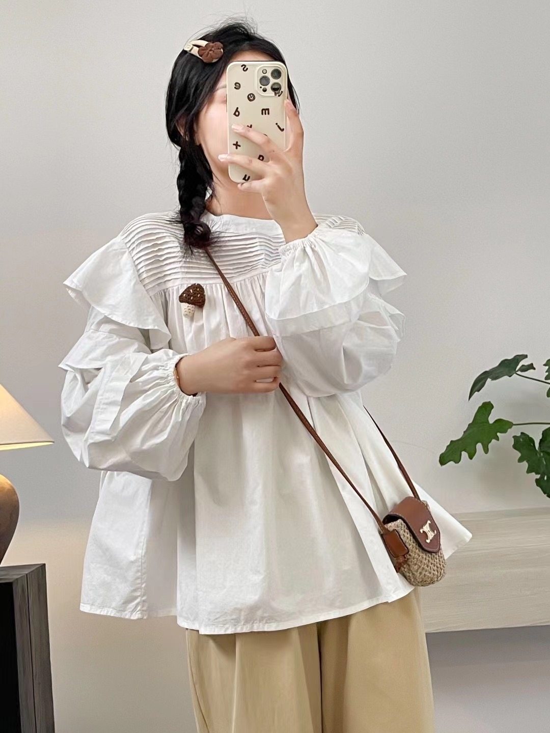 风琴褶花边拼接棉布纯色衬衫