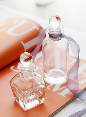 玻璃瓶香水瓶精油摆件小物