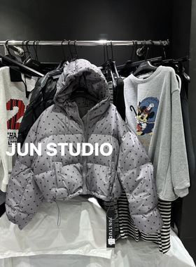 孤品捡漏韩国东大门2025新款连帽抽绳宽松短款洋气波点羽绒服女