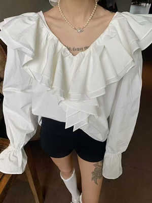 韩国东大门2026秋季新款法式荷叶边v领喇叭袖长袖衬衫