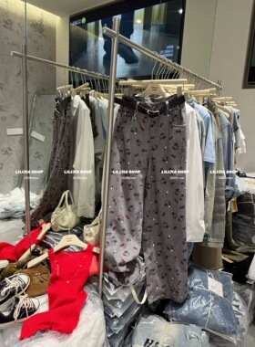 韩国东大门2026新韩版时尚百搭显瘦高级感灰色kt猫气质高腰牛仔裤