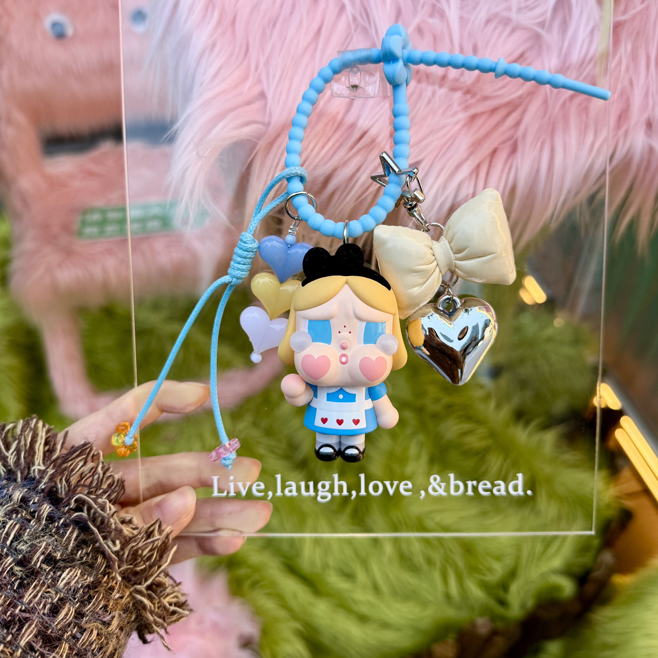 泡泡玛特crybaby哭娃可爱毛绒汽车钥匙扣挂件女生背包玩偶挂饰