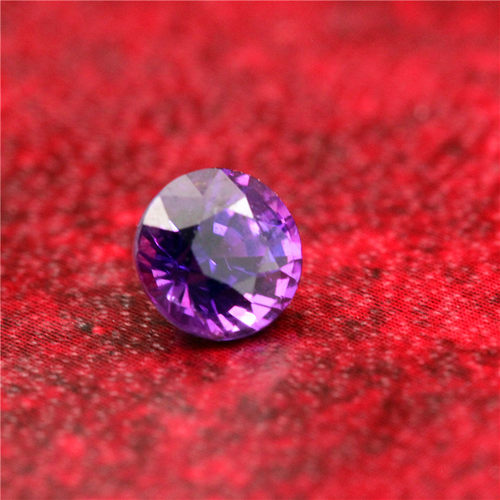 天然1.02ct无烧vivid purple浓紫色蓝宝石