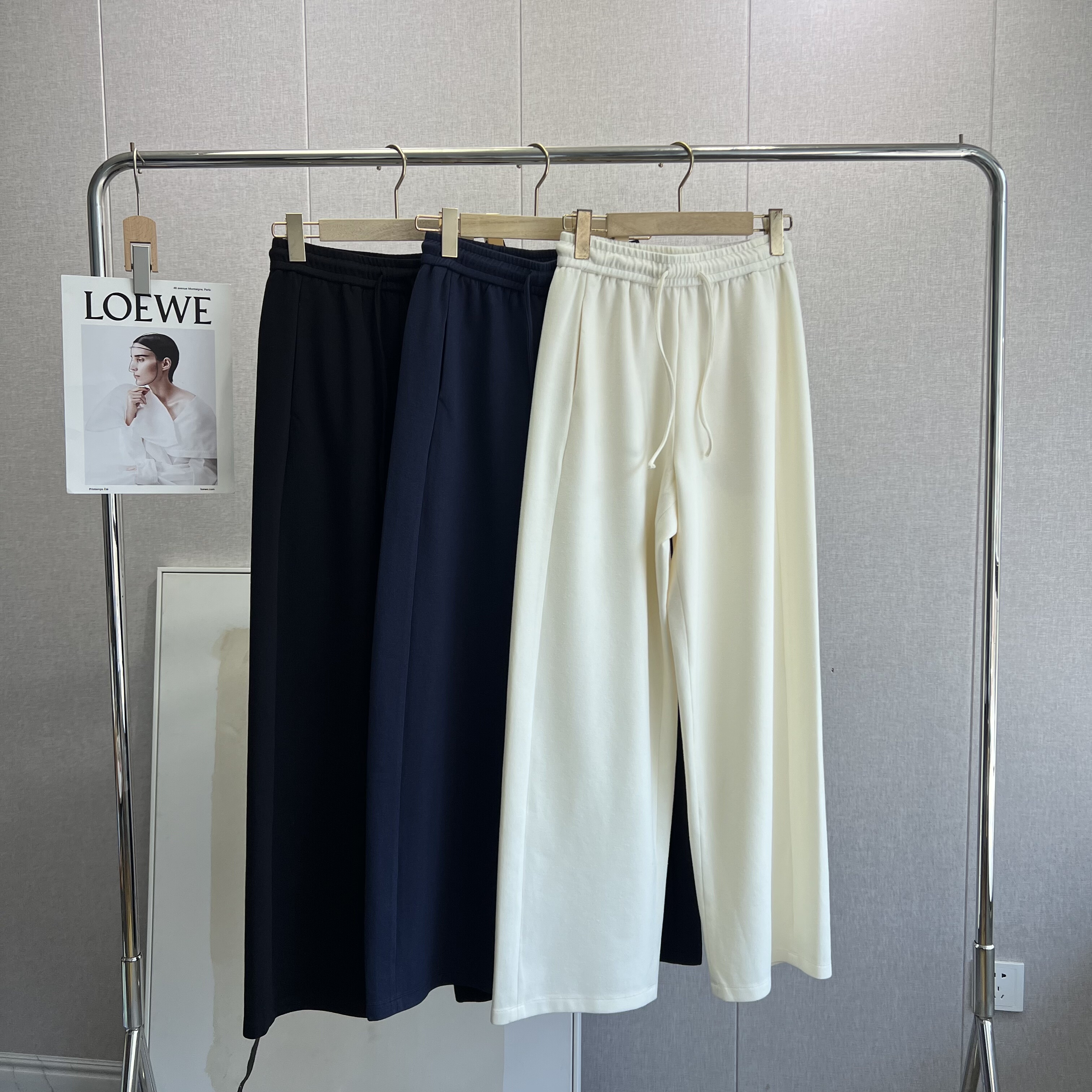 松紧高腰垂感抽绳阔腿裤女25春季新款宽松显瘦休闲百搭纯色直筒裤