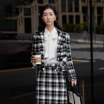 播小香风短外套女商场同款秋冬气质通勤薄款粗花呢上衣BDQ3WD0342