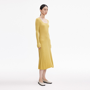 显瘦方领针织连衣裙女DDP4LD4553 简约宽松气质长款 播2022冬季 新款