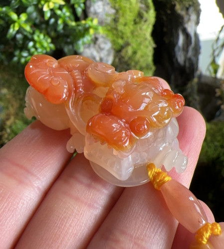 杨玉家云南天然黄龙玉俏色鸿运当头冰种精雕霸王貔貅挂件证书珠链