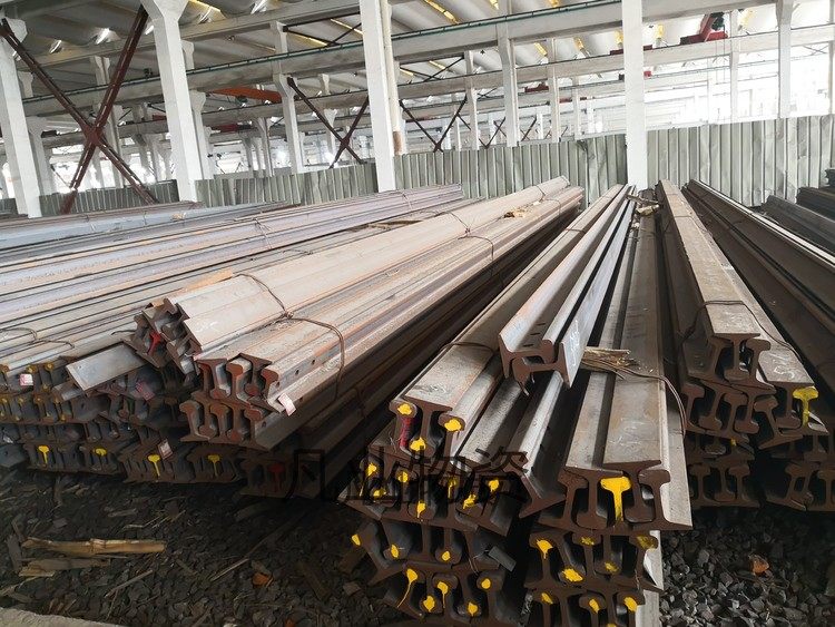 河北永洋行车钢轨路轨 龙门吊重轨 行车轨道钢及轨道配件新品上市|msdalam kategori 金属材料及制品, 钢材, 模具钢/工具钢/特钢 - dari Buy2taobao.com untuk memberikan perkhidmatan ejen Taobao profesional membeli