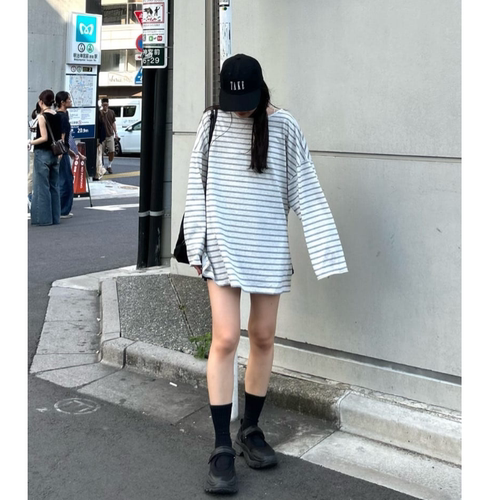 CP2025秋冬 经典宽松后肩字母刺绣长袖百搭T恤QC