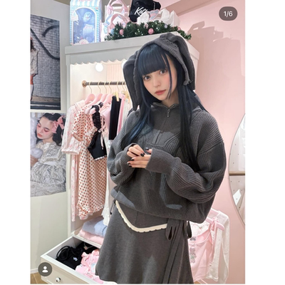 纯正！2026早春 简约半拉链小蝙蝠袖针织毛衣