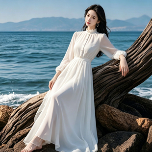 夏季新款时尚雪纺连衣裙女纯色长袖高腰度假沙滩海边拍照气质长裙