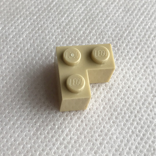 全新LEGO乐高正品零件配件MOC 2357 2x2 转角砖 4124455 米色