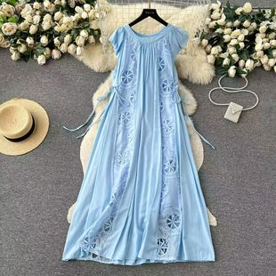 茶歇高级刺绣甜美垂感飘逸连衣裙女多巴胺超仙森系小飞袖 法式 长裙
