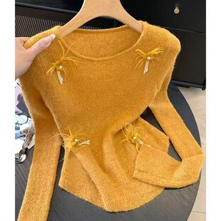 金黄色立体花朵毛针织衫女2025秋季韩系氛围感穿搭薄款毛衣打底衫