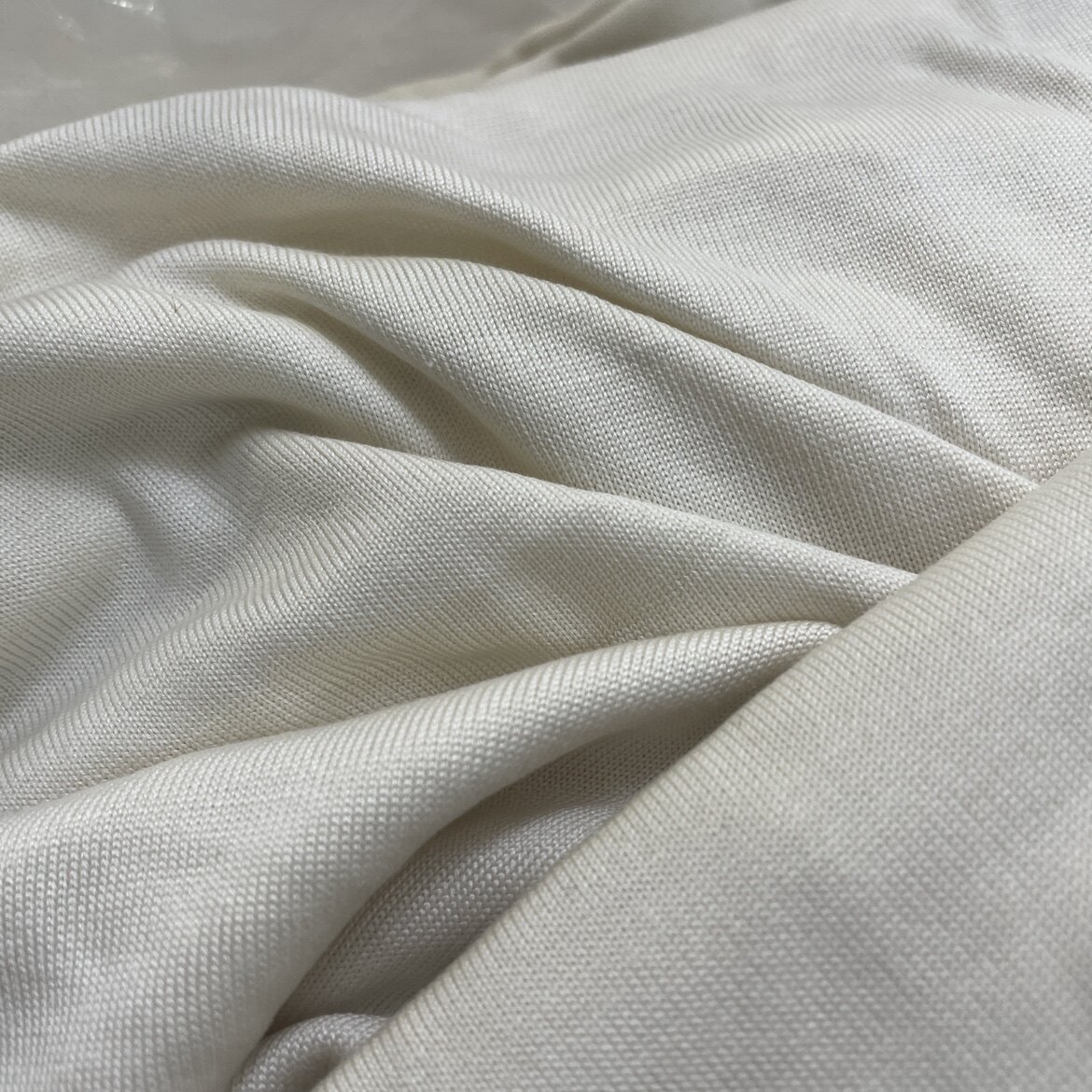 针织真丝服装面料绢丝连衣裙布料112门幅203克重