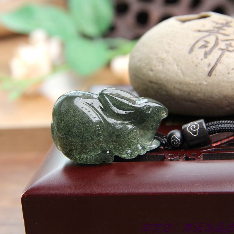 天然墨绿水晶绿幽灵水晶兔子挂件挂坠生肖水晶兔项坠兔水晶项链