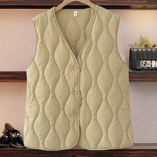 内搭坎肩中老年人马夹洋气妈妈马甲 羽绒棉轻薄背心大码 秋冬装 新款
