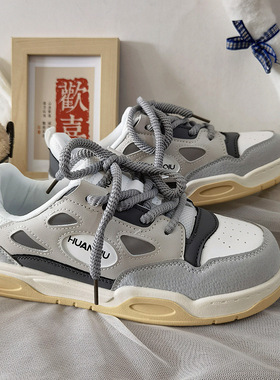 百搭灰色平底板鞋女2023年春季滑板鞋帆布鞋港风ins潮休闲板鞋子