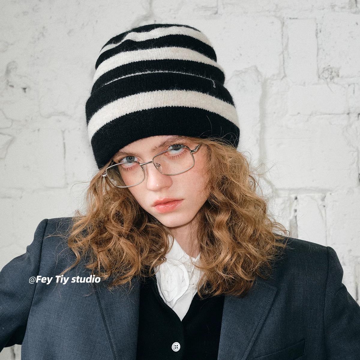 中性风含羊毛条纹保暖针织帽