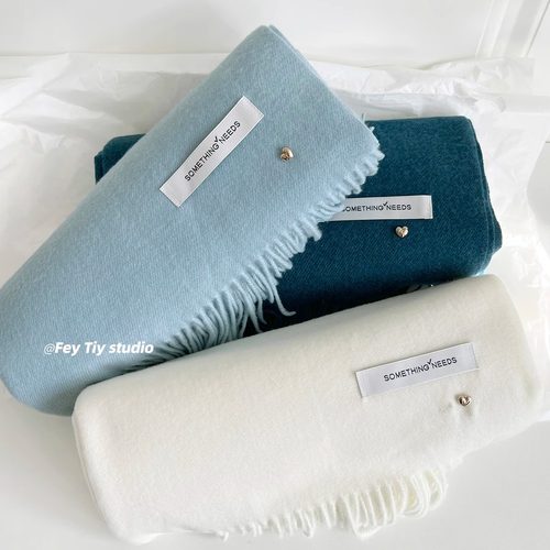 冰岛蓝纯净柔软秋冬季保暖围巾