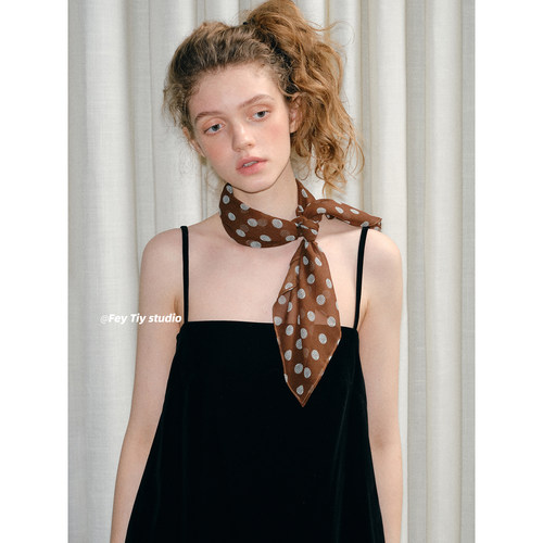 飘逸有垂感波点小方巾丝巾百搭