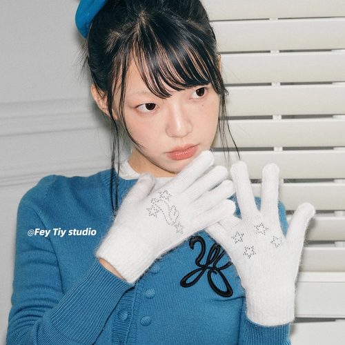 千禧感烫钻兔毛毛绒手套秋冬保暖