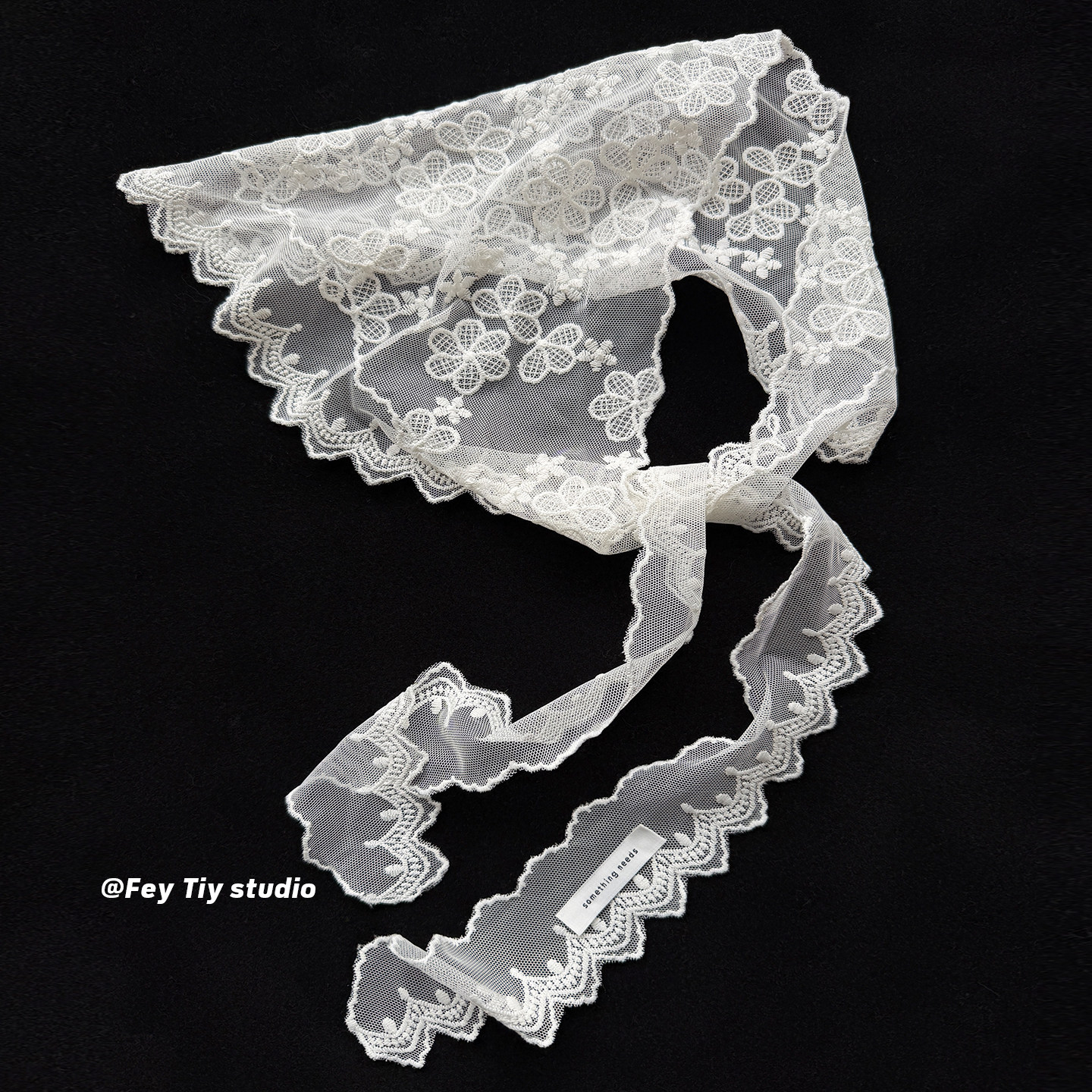 feytiy 白色蕾丝 刺绣三角丝巾女春夏季花边装饰头巾薄款裙帘