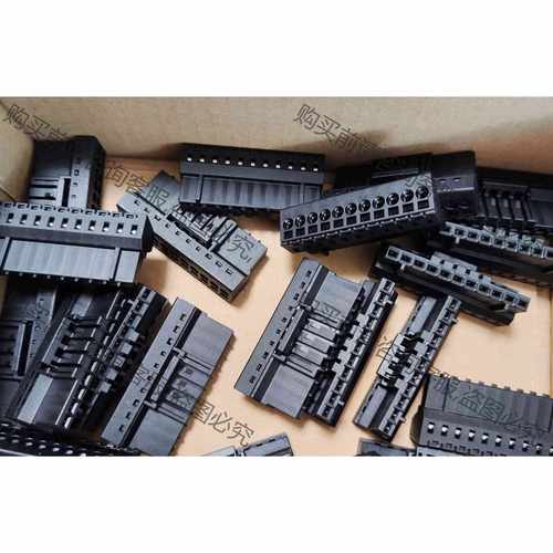 功能正常议价 汇川SV660NS2R81 sv630P伺服驱动器端子 40