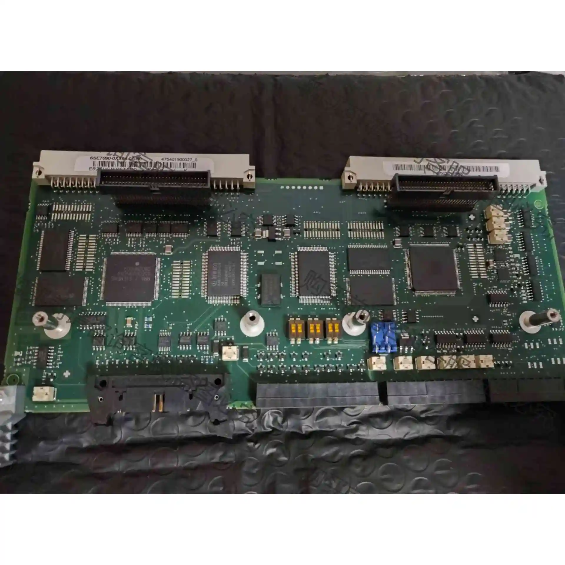 6SE7090-0XX84-0AB0 西门zi变频器CUVC板 议价 品质保证