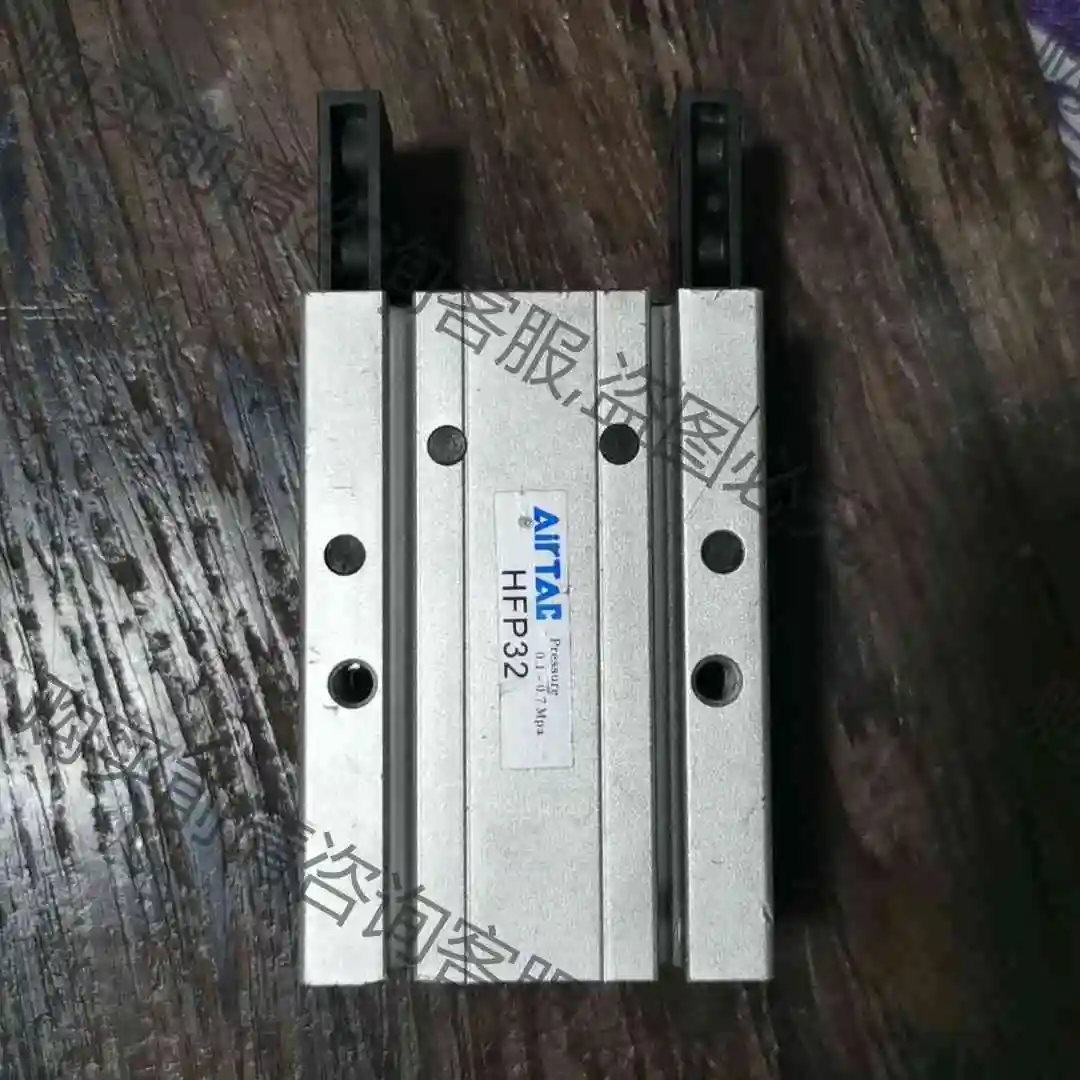 亚德客手指气缸HFP32，原装拆机包好，照片就是实物，158 议价 品