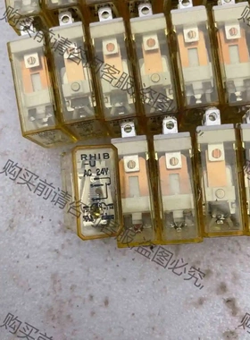 RHIB-U日本和泉继电器有61个，带底座，成色bu错，实物如 议价 品