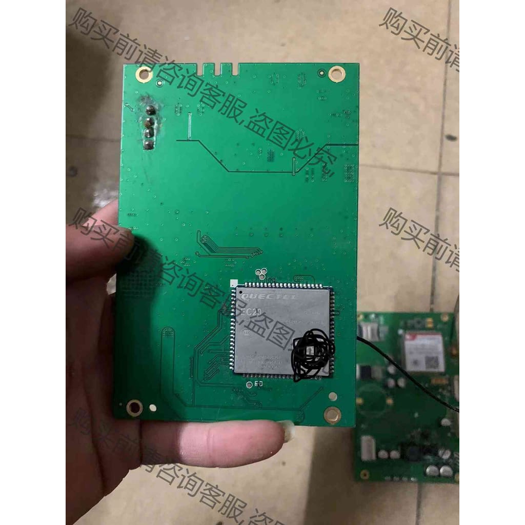 功能正常议价 出两个模块 ec20模块和sim7600ce 两个都是带板