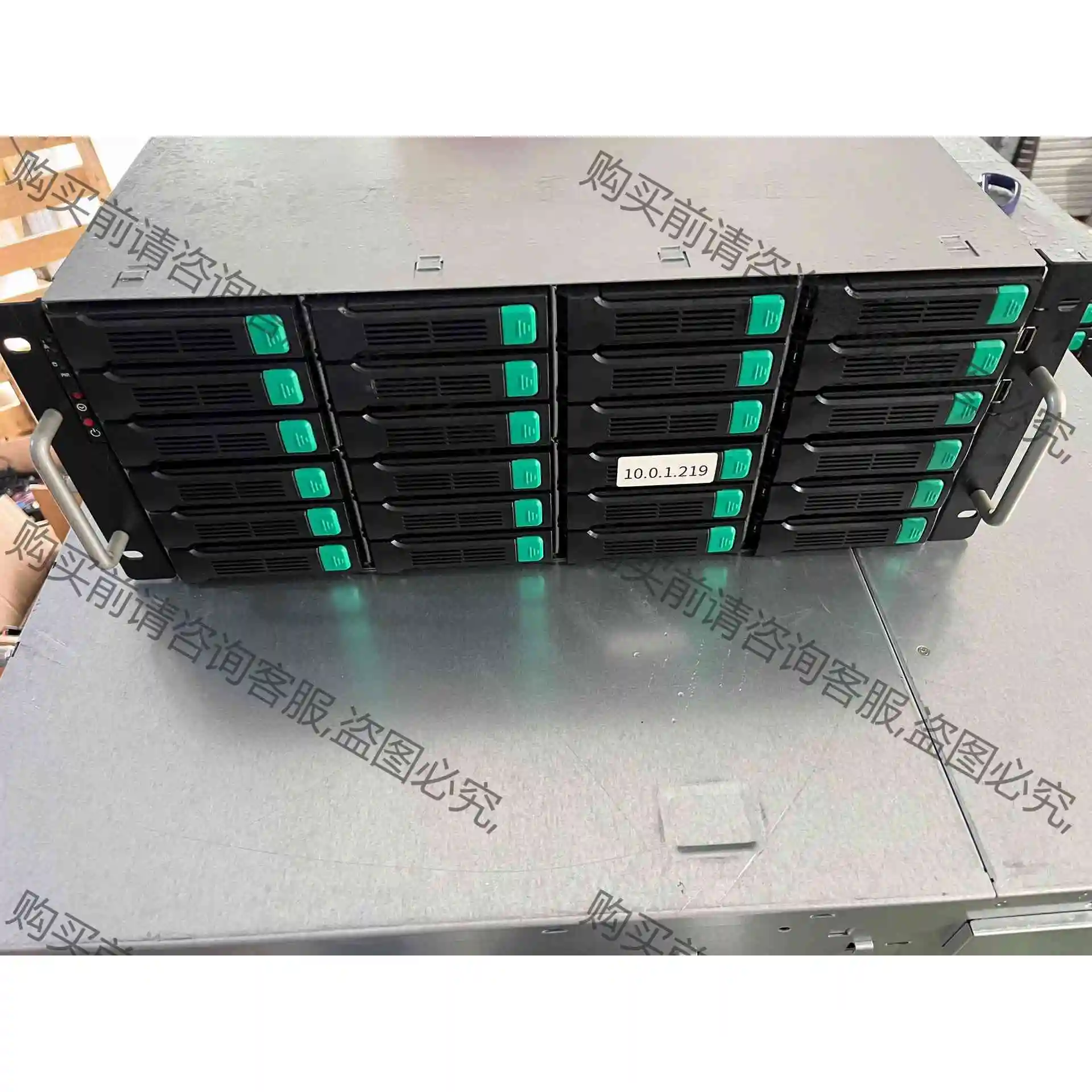 出36盘位服务器机箱，4u36盘，6gb扩展背板，成色如图实 议价 品