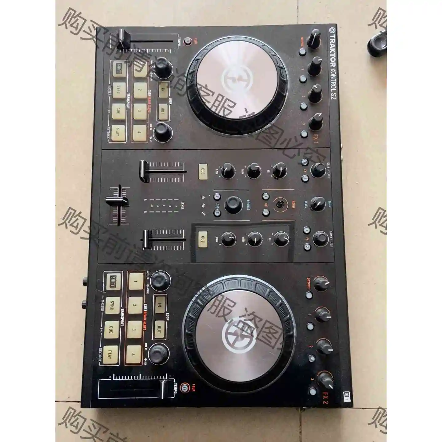 TRAKTOR KONTROL S2打碟机，断了一个旋钮，其 议价 品质保证