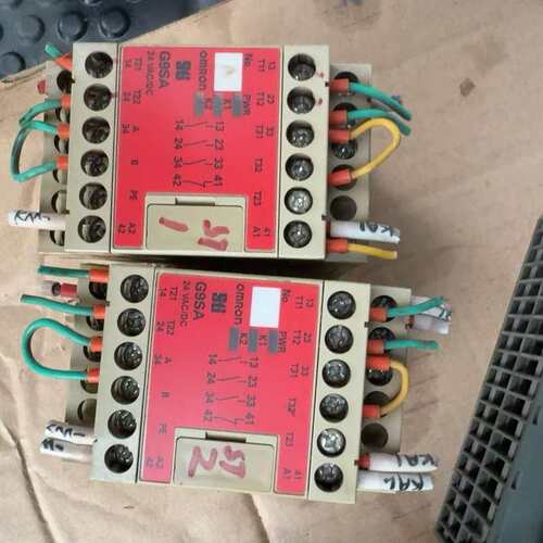 议价欧姆龙安全继电器G9SA-301两台，拆机包好包邮，单价
