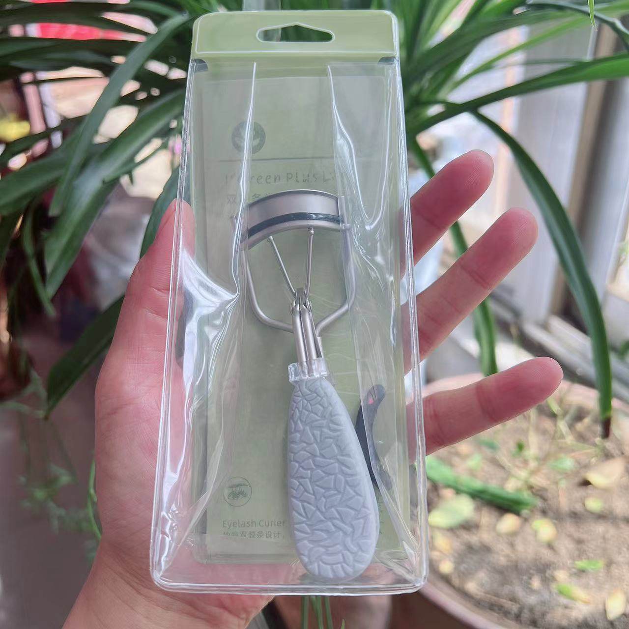 绿素卷翘睫毛夹初学者不夹眼皮便携式夹睫毛器女眼睫毛夹太阳花,彩妆/香水/美妆工具,睫毛夹,淘宝优惠券,粉丝福利购,淘宝优惠卷