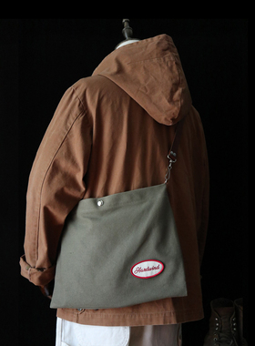 HARDWIND Shoulder Bag 军旅风格复古休闲斜挎包单肩背包