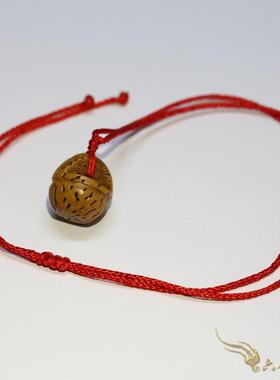 纯手工野生山桃核压惊吉祥物项链