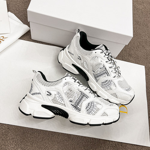 2025新款D拼色厚底运动鞋增高网面银角大王老爹鞋明星同款休闲鞋