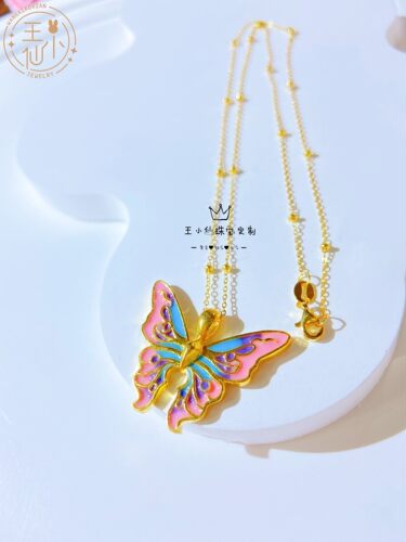 王小仙珠宝 999足金 手工金珐琅彩 幻彩 翩翩蝴蝶 黄金实心吊坠 - 封面