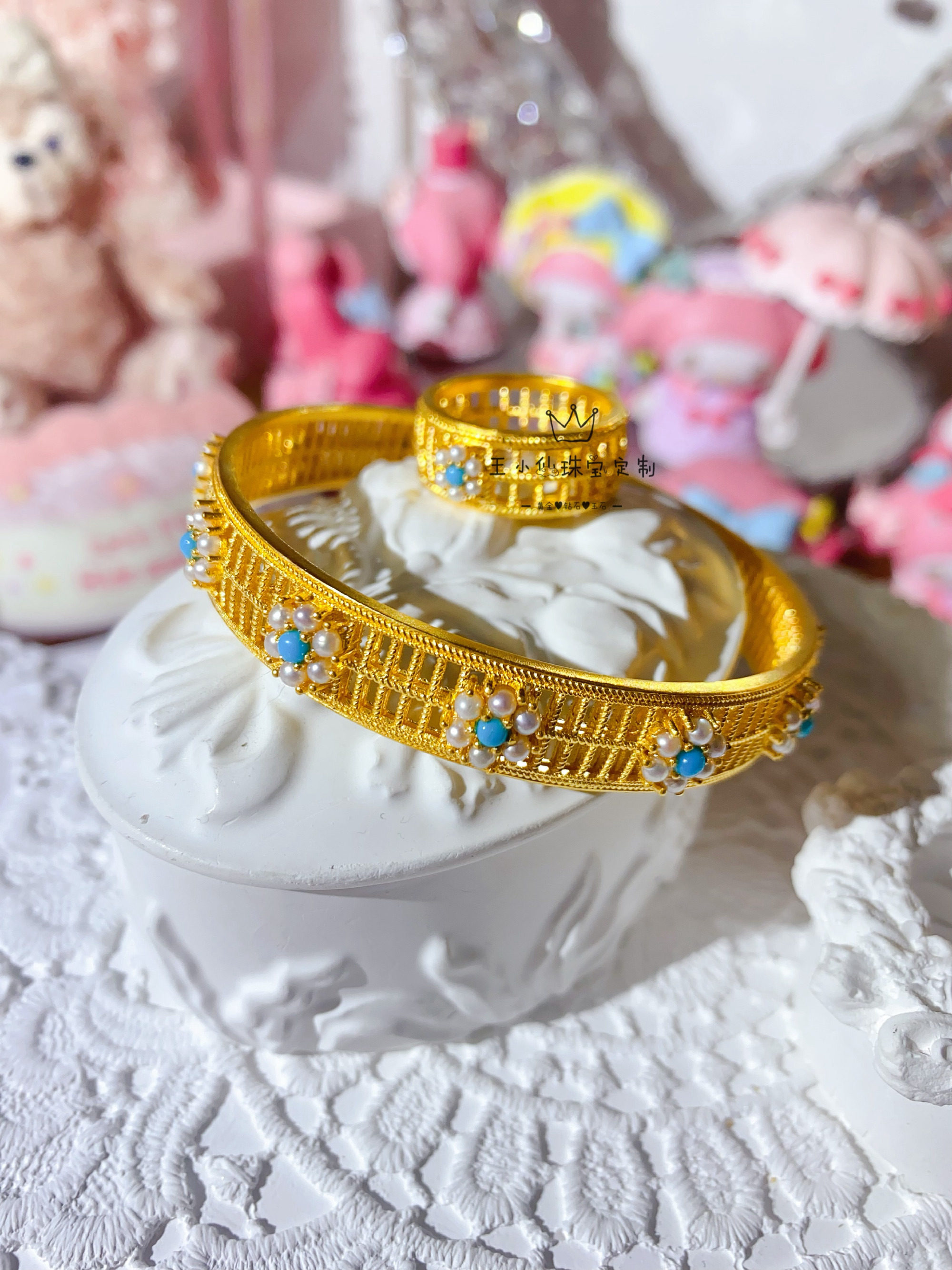 999足金传承古法金天然淡水珍珠绿松石宫廷花丝镂空冬日恋曲手镯