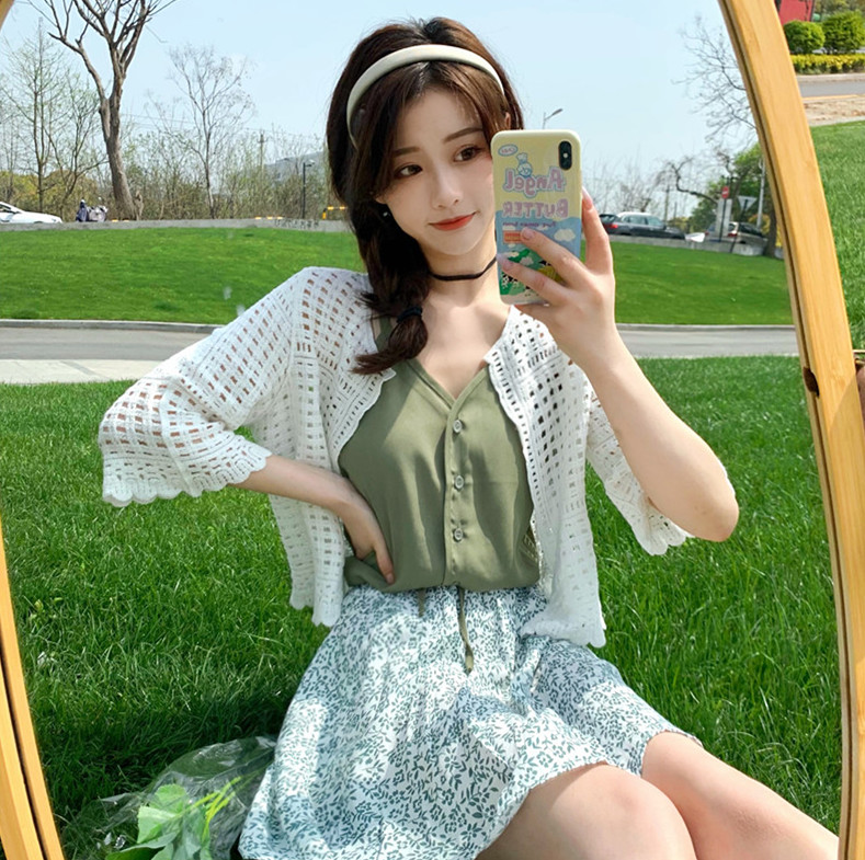 Real shooting ~ summer Korean fashion suspender Floral Skirt Set hollow out T-shirt sunscreen three piece suit for women