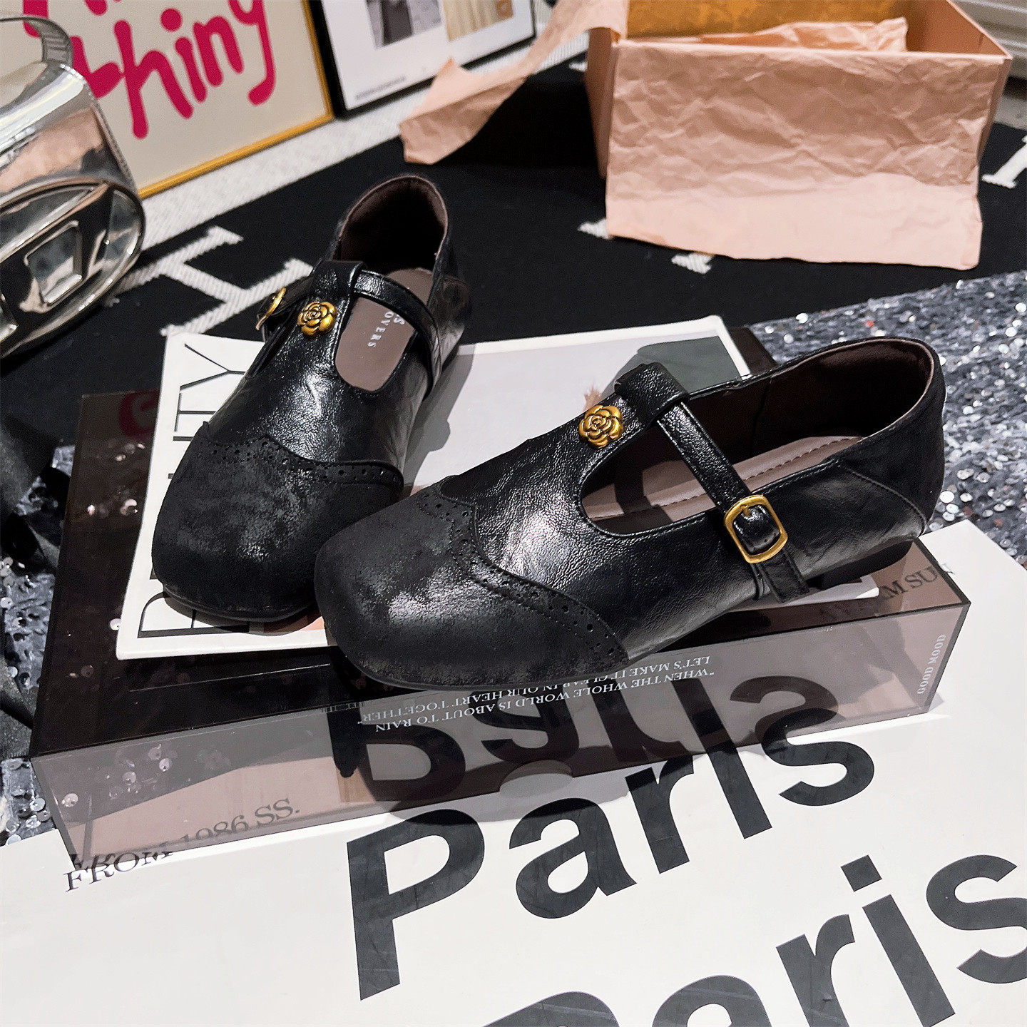 软皮版~欧货小方头雕花山茶花T带玛丽珍鞋女鞋黑色复古风平底单鞋,女鞋,玛丽珍鞋,淘宝优惠券,粉丝福利购,淘宝优惠卷