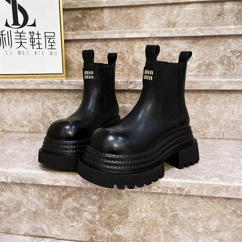 三层底烟筒靴切尔西靴短靴女鞋