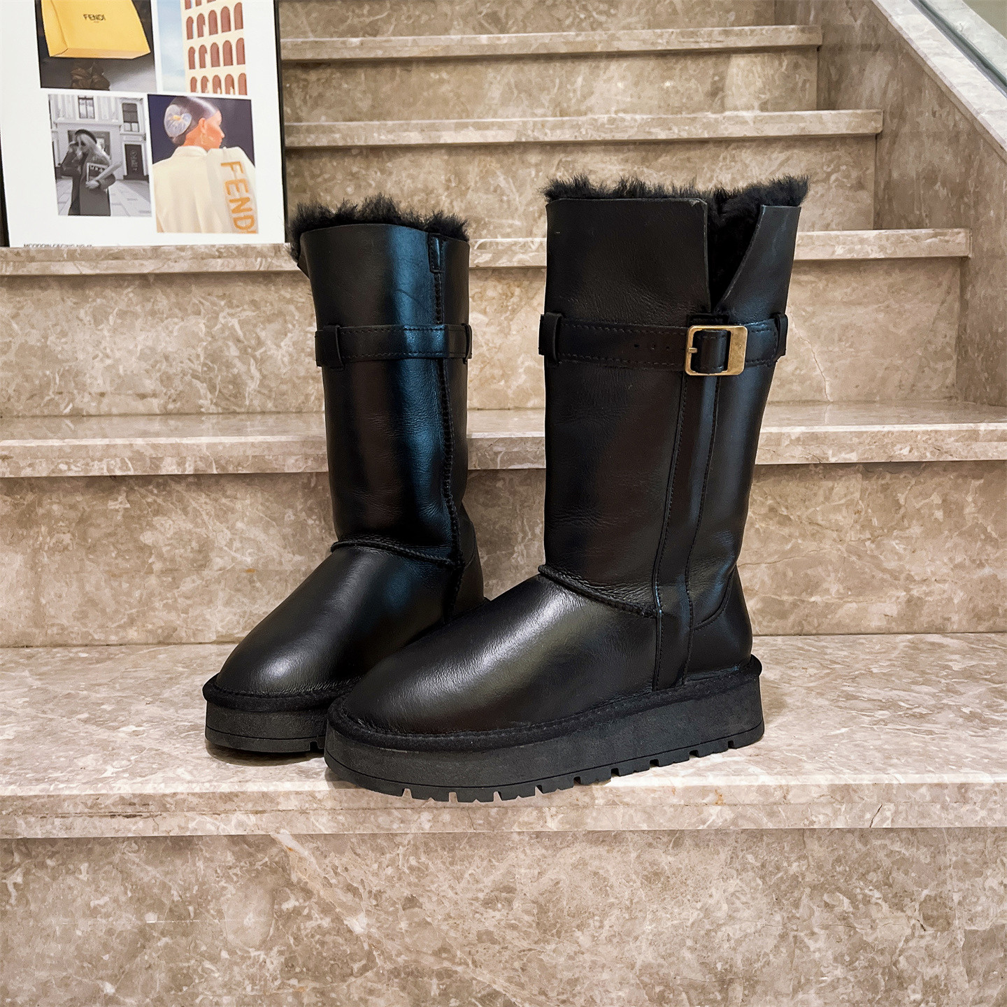 黑色皮面羊皮毛一体雪地棉女鞋