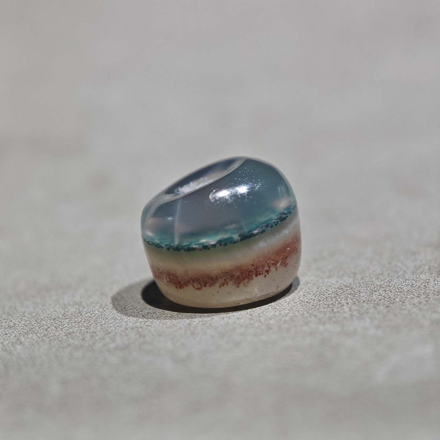 10.8天然带朱砂绿幽灵聚宝盆一线药师玛瑙斜切猪大肠马蹄珠子散珠