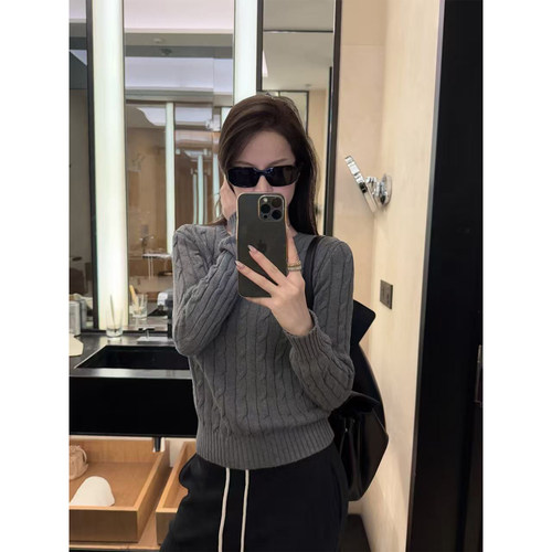 superniniyy 老钱学院风绞花麻花全棉纱线微修身圆领内搭上衣毛衣