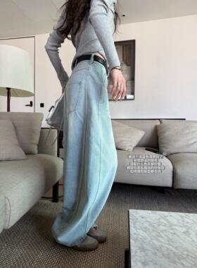 '海盐气泡水'令人心旷神怡的水洗蓝私服重工立体裁片牛仔裤长裤女