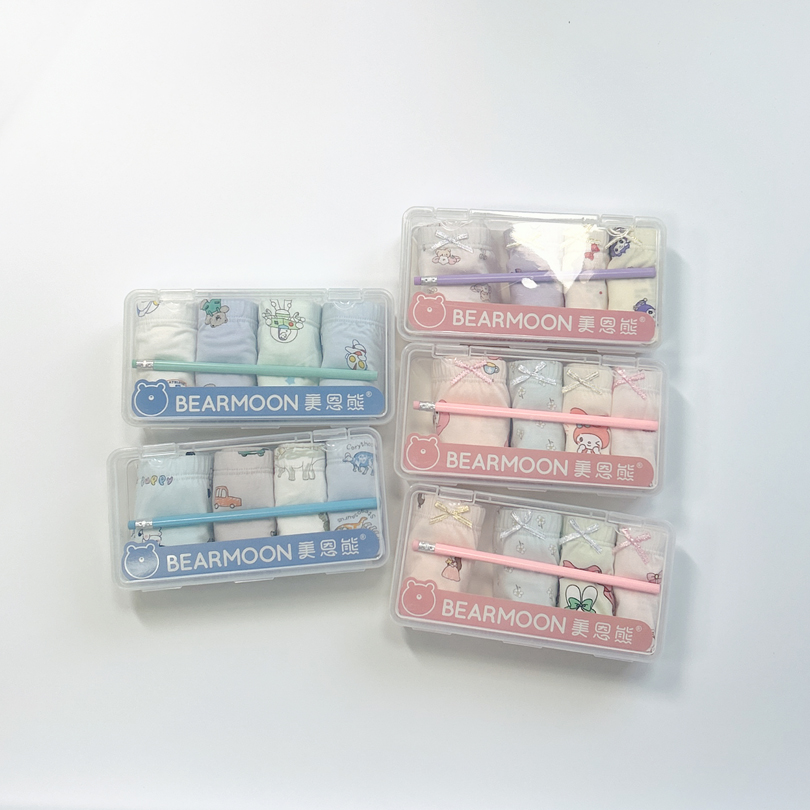 莫代尔棉平角盒装四条内裤卡通款